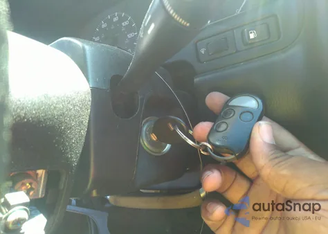 1996 Infiniti I30 из США, поврежденный, VIN JNKCA21D8TT002359